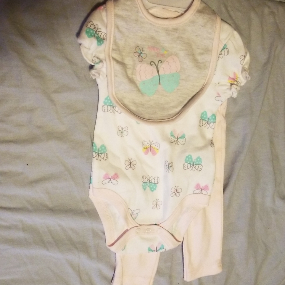 NWT GIRLS 3-6 MONTH 3 PIECE OUTFIT